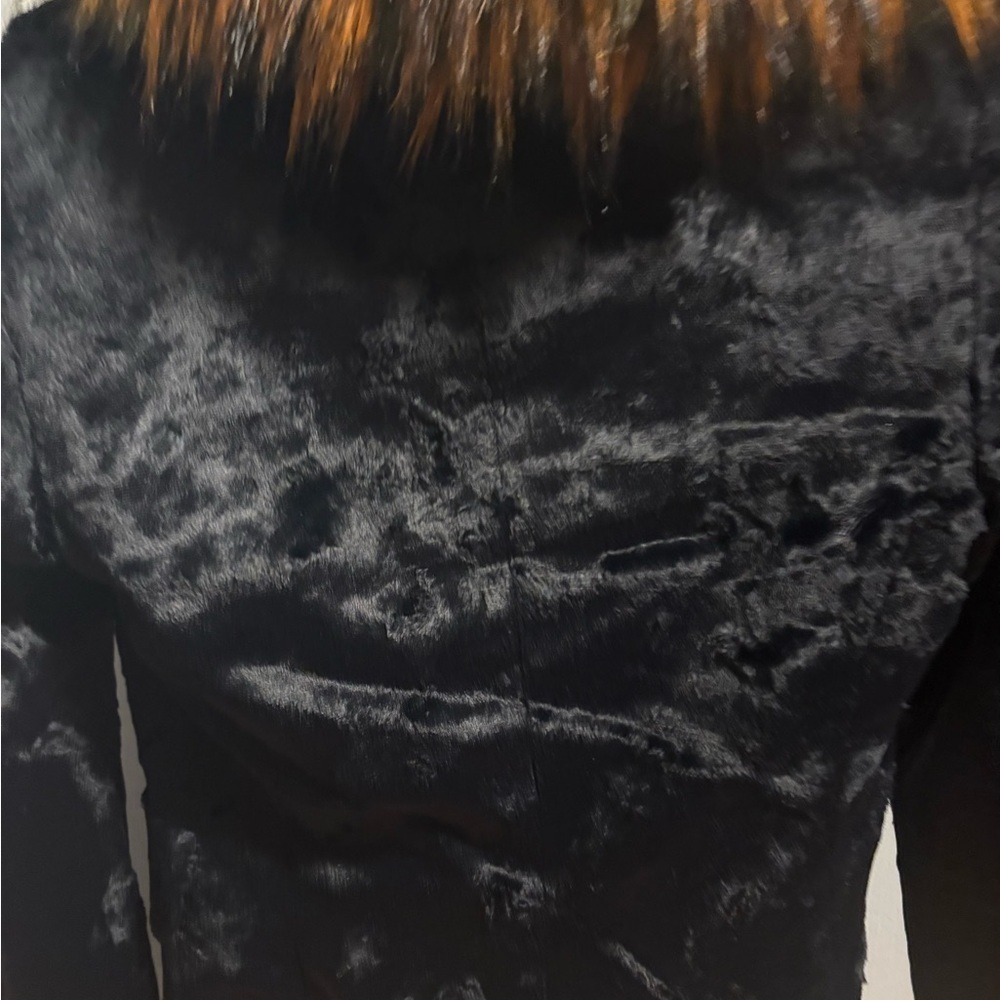 Club Monaco Black Teddy Jacket with Faux Fur Trim - Picture 6 of 8